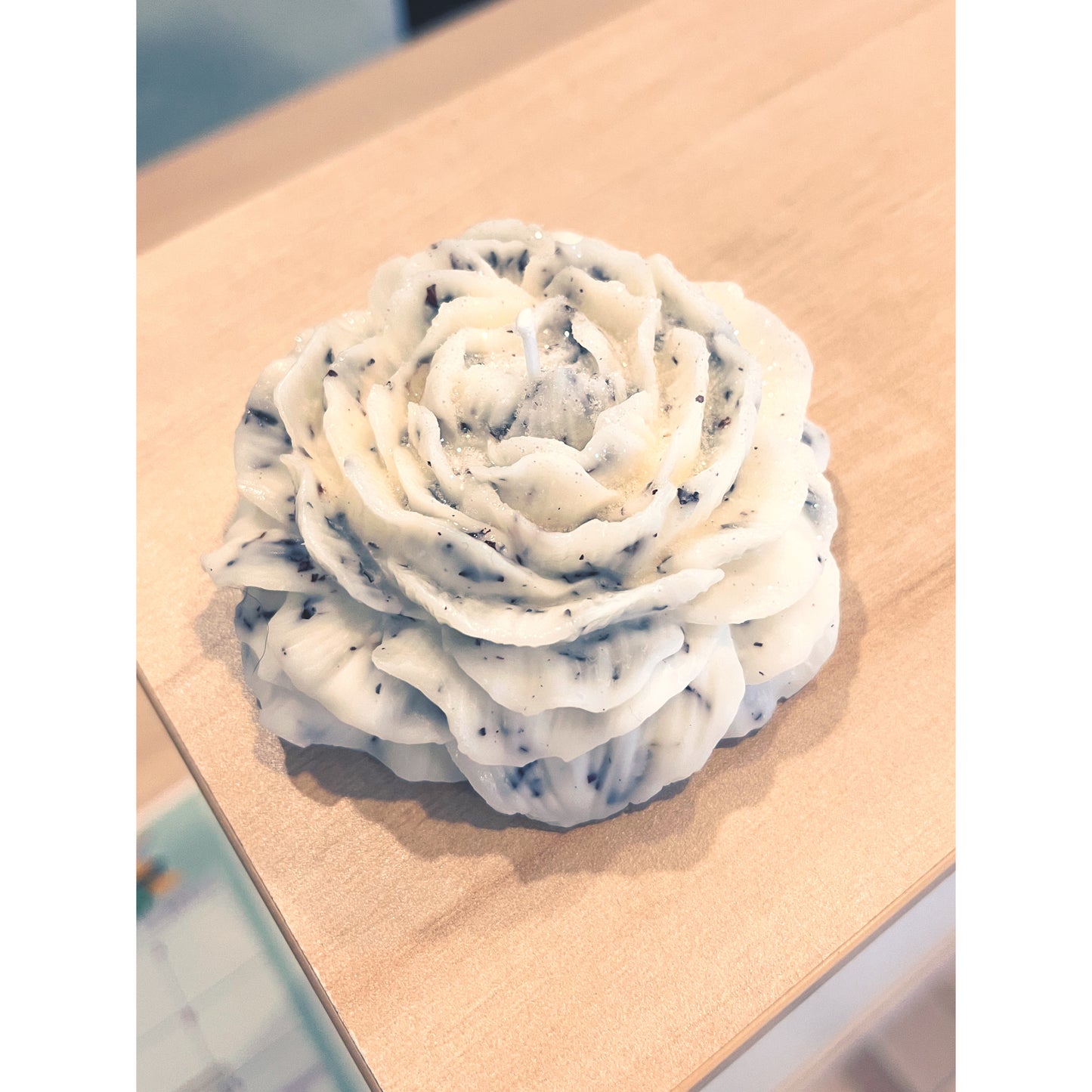 Large Peony Molded Candle